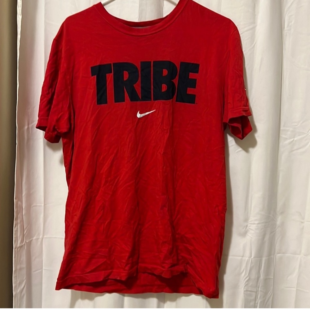 MLB Cleveland Indians Red  "Tribe" Shirt Size M